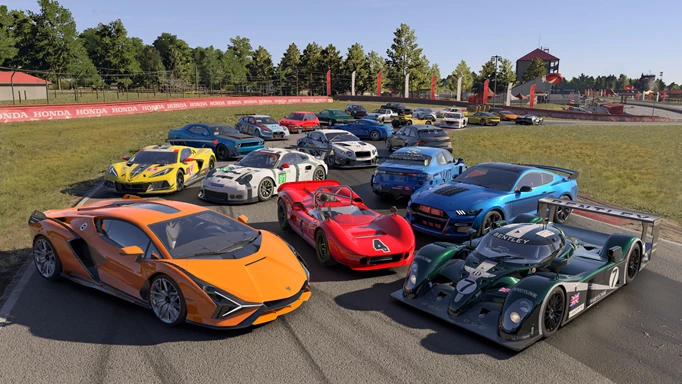 您可以在 Forza Motorsport 赛道上驾驶超过 500 辆汽车